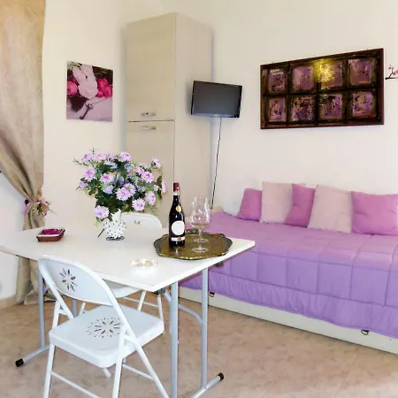 River Melody 150s Apartament *